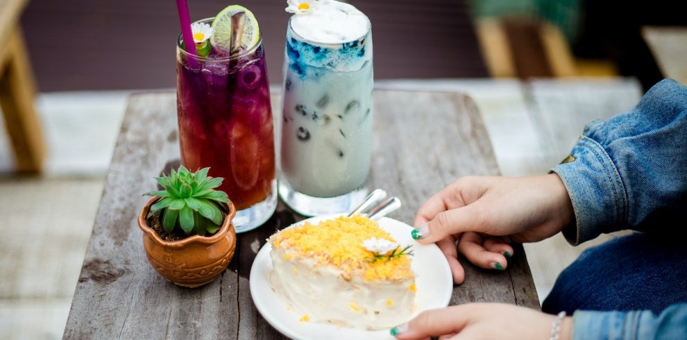 FoodDrinks-min.jpg